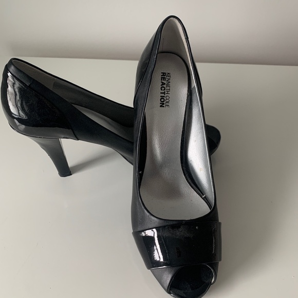Kenneth Cole Patent open toe High Heels - Picture 1 of 4